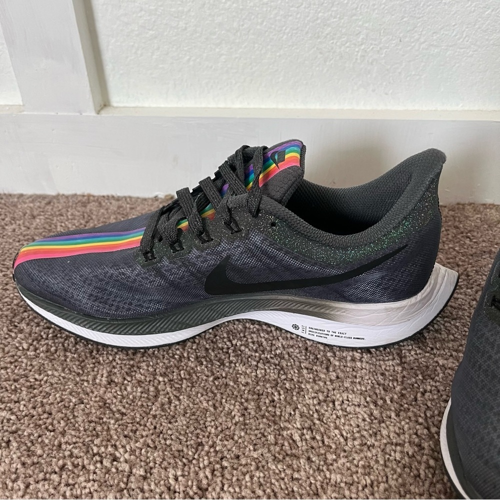Nike Women's 6.5 Zoom Pegasus Turbo Be True Sneakers. - Picture 6 of 11